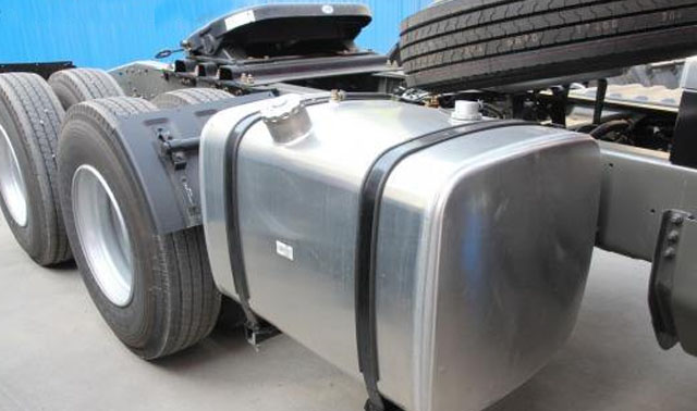 耐腐蚀防生锈，明泰铝业精益品质5系油箱料铝板