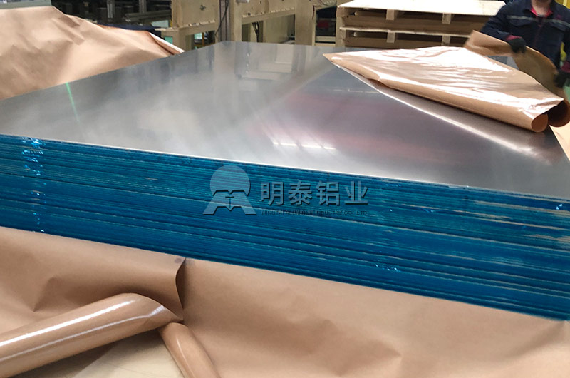 广东电池托盘用铝合金板带规格有哪些？具体价格多少